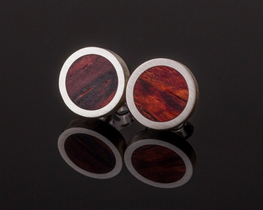 Ohrstecker aus Silber und Cocobolo