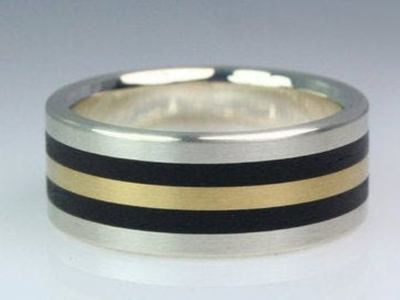 8th Edition Silberring mit Goldstreifen – Eleganter Kontrast aus Silber & Gold