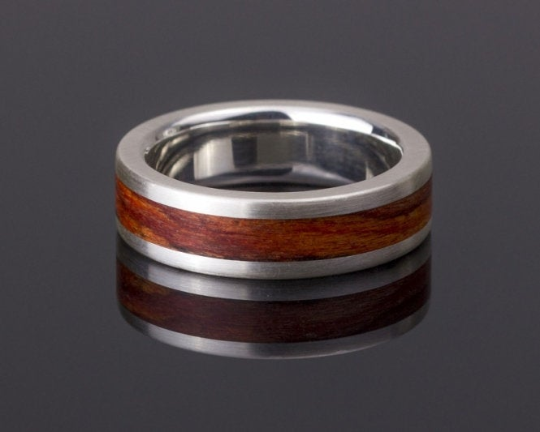 3rd Edition Cocobolo Bentwood – Exklusiver Holzring mit Silberkern