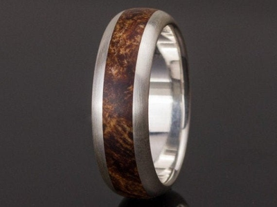 3rd Edition Slimline | Handgefertigter Holz Ring mit Diamant