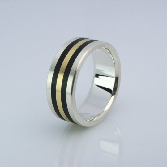 8th Edition Silberring mit Goldstreifen – Eleganter Kontrast aus Silber & Gold