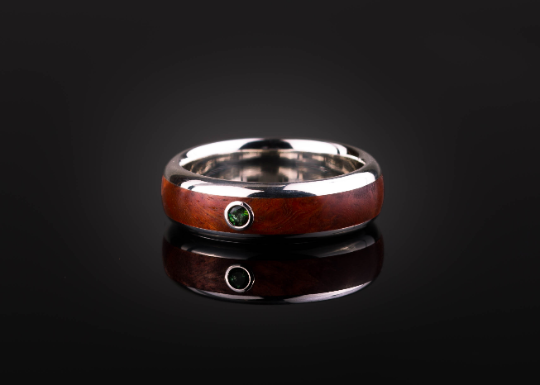 3rd Edition Slimline Verlobungsring Holz – Edler Holzring mit Silber & Diamantoption
