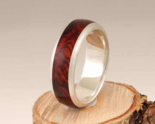 3rd Edition Slimline Cocobolo Ring aus Holz – Exklusiver Holzring mit Silberakzenten