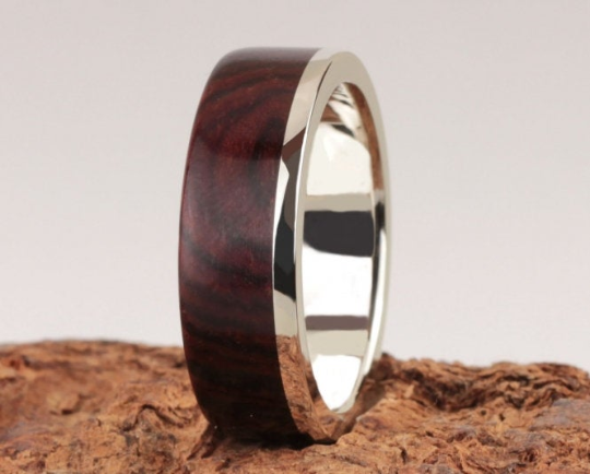 9th Edition Silberring mit Palisander Maserholz – Exklusiver Holzring mit Silberakzenten