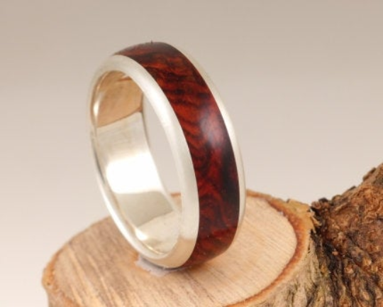 3rd Edition Slimline Cocobolo Ring aus Holz – Exklusiver Holzring mit Silberakzenten