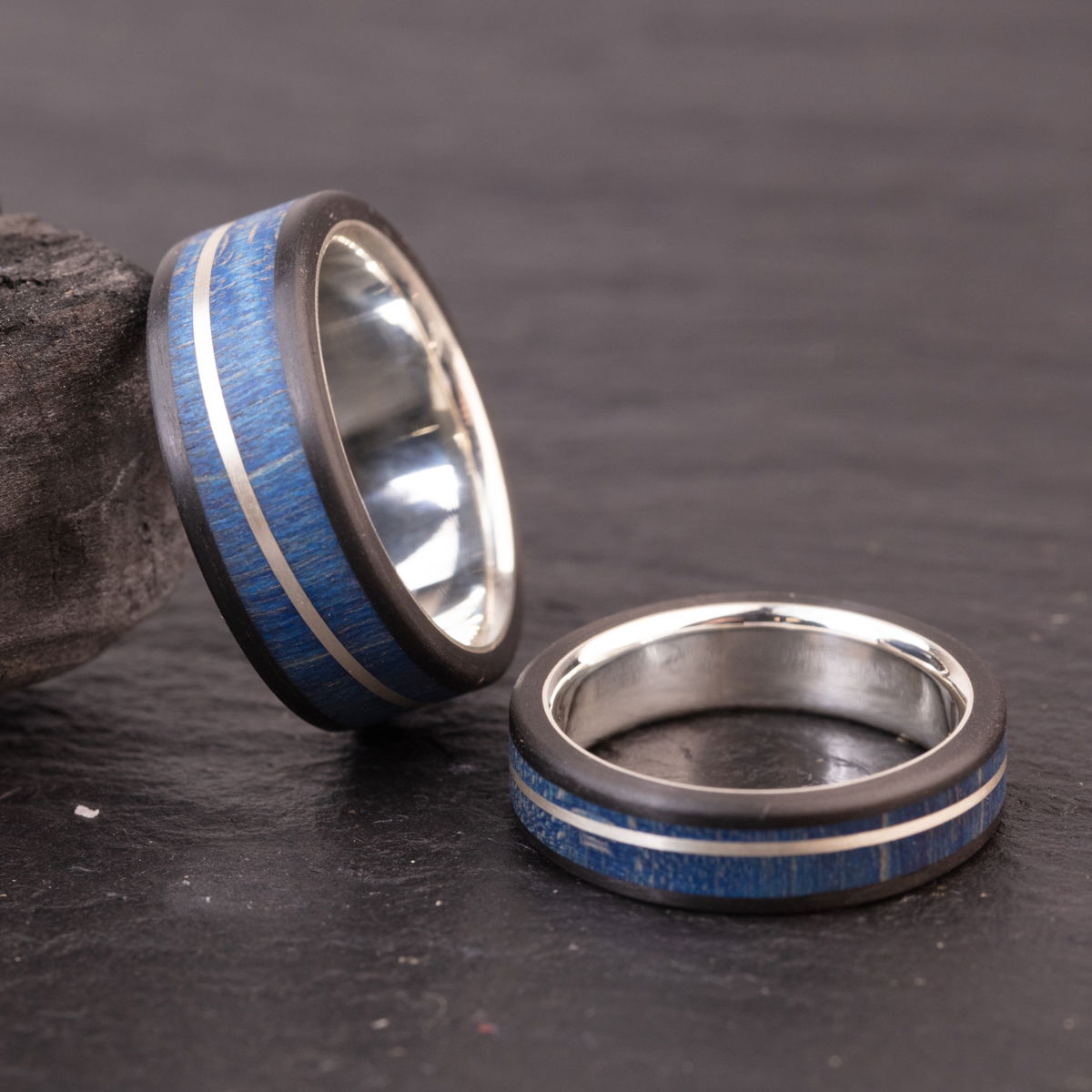 16th Edition Bergahorn blau Carbon-Silber