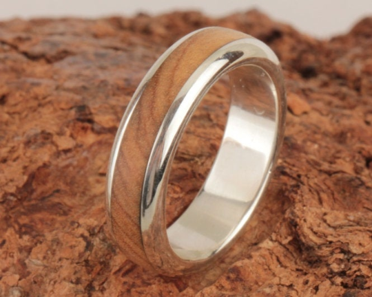 3rd Edition Slimline Olivenholz – Exklusiver Holzring mit Silber